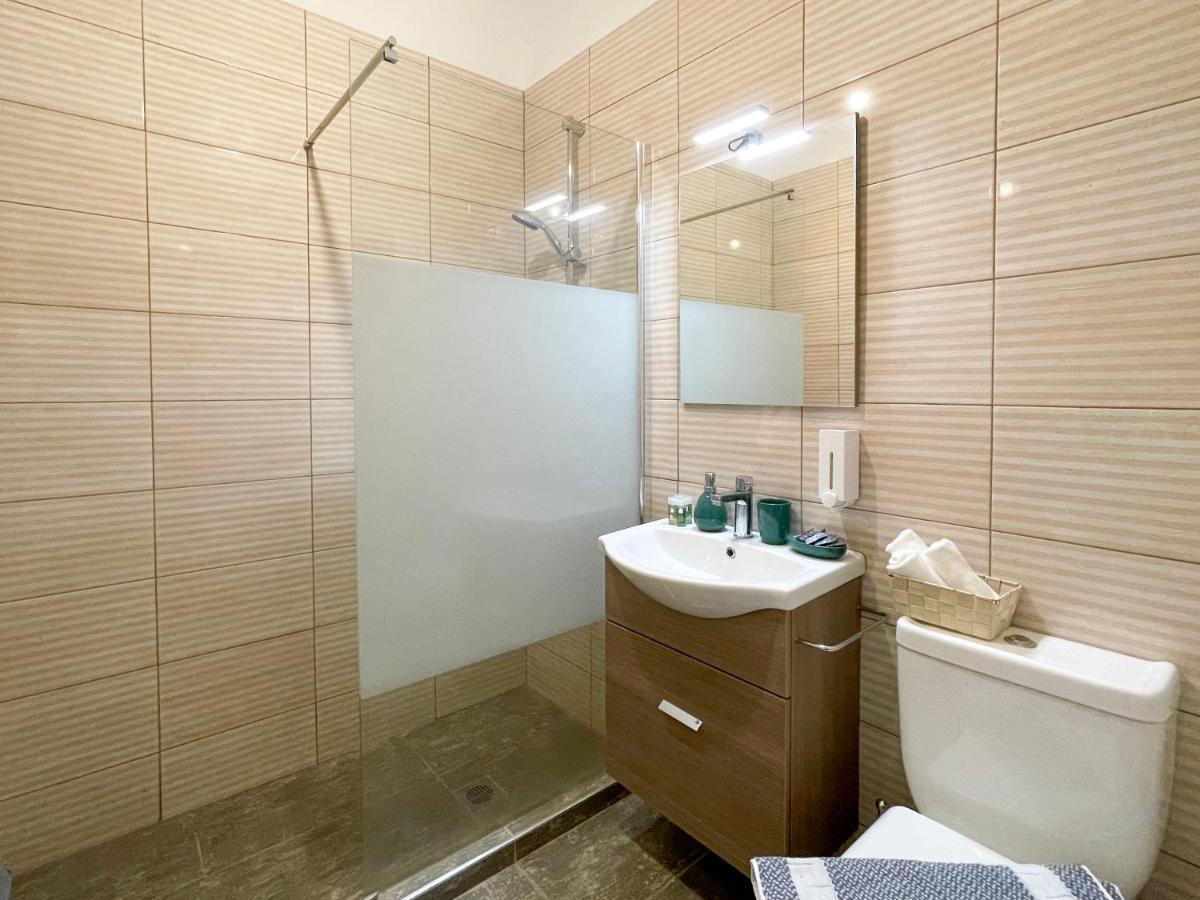 Soho Vibrant 55Sqm Apt In Athens Apartment Ngoại thất bức ảnh